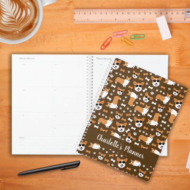 Agenda Cute Corgis Welsh Corgi Perros Patrón gracioso (Corgis Pattern in Brown Weekly Monthly Personalized Planner)