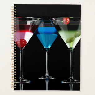 Agenda Distintos cócteles con gafas de martini en negro