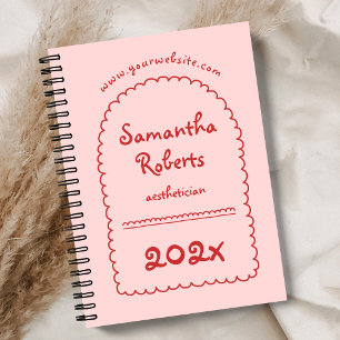Agenda Doodle Rojo y Rosa Retro Escrito A Mano Girly 2026