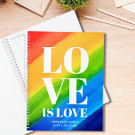 Agenda El amor es amor, orgullo gay<br><div class="desc">Este planificador del Orgullo Gay está decorado con LOVE IS LOVE en tipografía en negrita blanca sobre un fondo de arcoiris color agua de rojo,  naranja,  amarillo,  verde y azul. Personalizable fácil con tu nombre y año. Acuarela original © Michele Davies.</div>