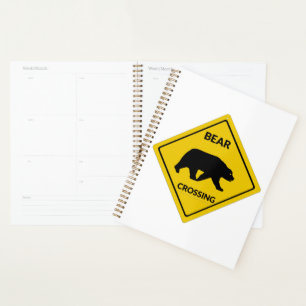 Agenda El oso de SlipperyJoe cruzando la silueta del oso