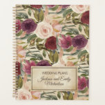 Agenda Elegante Boda floral rosa de Rubor borgoña<br><div class="desc">Rústico y romántico planificador floral de bodas personalizado para la novia y el novio diseñado con hermosas flores borgoñas,  púrpura de ciruela y rosa rubor en un vintage planificador encubierto en espiral. Personaliza con los nombres de la novia y el novio.</div>