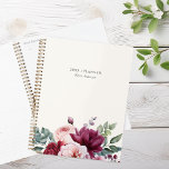 Agenda Elegante nombre personalizado de flor rosa borgoño<br><div class="desc">Elegante portátil de planificación de nombres personalizados con florido rosa de Borgoña</div>