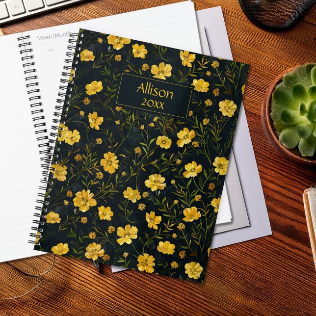 Agenda Elegante patrón de flor de mariposa amarillo (Subido por el creador)