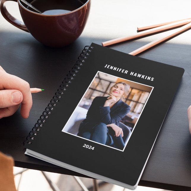 Agenda Elegante Profesional Business Women Photo 2024 (Subido por el creador)