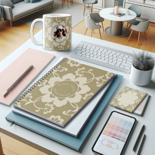 Agenda Elegante Vintage Ornamental Floral Dorada
