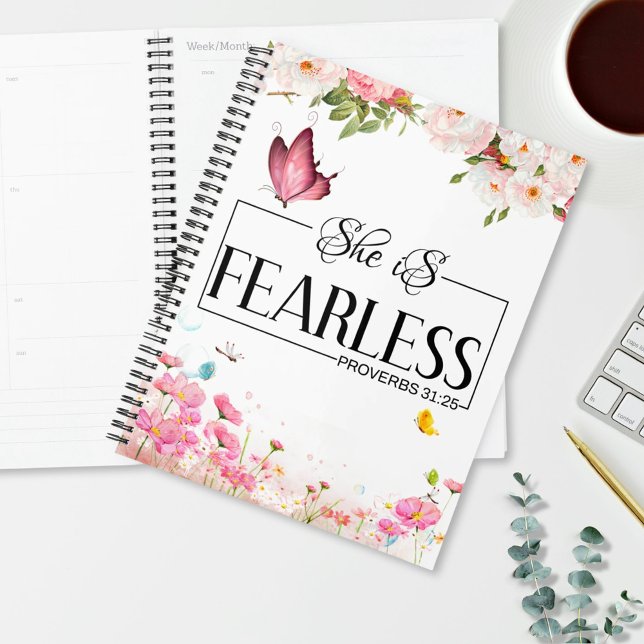 Agenda Ella es Proverbios sin miedo 31:25 Mariposa floral (Subido por el creador)