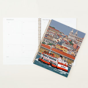 Agenda Esquina de Lisboa con el antiguo ferry en el río T