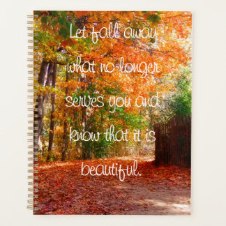 Agenda estándar (8,5" x 11"), cubierta dura, espiral negr