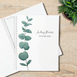 Agenda Eucalyptus Greenery<br><div class="desc">Este elegante Planner está decorado con un solo pulverizador de eucaliptos de acuarela. Personalizar con tu nombre y año. Utilice la Herramienta de diseño para cambiar el tamaño, estilo o color del texto. Porque creamos nuestra obra de arte no encontrarás esta imagen exacta de otros diseñadores. Acuarela original © Michele...</div>