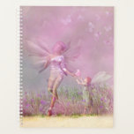 Agenda Fe de mariposa rosada y moderna<br><div class="desc">Este moderno diseño cuenta con un hada rosa de moda que le da a un hada más joven una mariposa en un prado de flores. #hada #linda #fantasía #moderna #moda #elegante #elegante #rosa #mariposa #mariposas #naturaleza #floral #flores #botanical #meadow #niñita #feminine #estilo elegante #trendy #trending #trending #trending #design #diseñador #planners...</div>