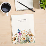 Agenda Flor silvestre Minimalista moderna personalizada<br><div class="desc">Moderno portátil Minimalista con planner personalizado con flor silvestre</div>