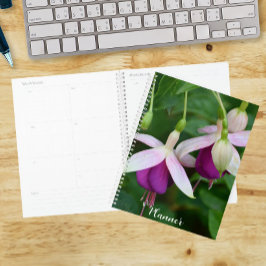Agenda Flores de fucsia moradas con sépalos blancos Flora