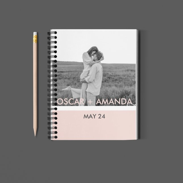 Agenda Foto de pareja moderna con nombre perosnalizado ro (Subido por el creador)