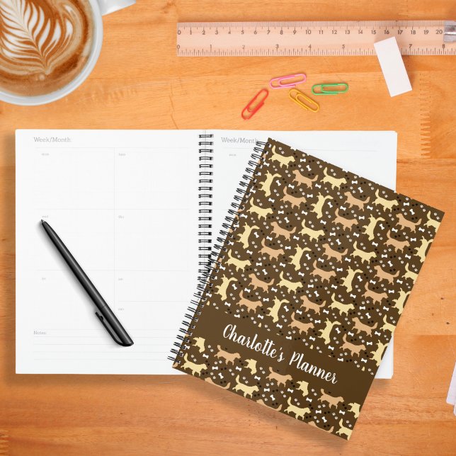 Agenda Golden Retrivers Red, Cream, Golden Dog Pattern (Golden Retriever Dogs Pattern Monthly Weekly Planner in brown)