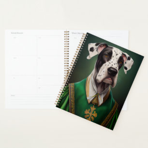 Agenda Gran perro danés con vestido del Día de San Patric