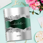 Agenda Guión de nombre de mármol de ágata verde esmeralda<br><div class="desc">Agar falso verde plateado y esmeralda,  impresión de piedra de mármol como fondo Personaliza y agrega tu nombre. El nombre está escrito con una escritura de estilo con letras a mano moderna.</div>