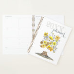 Agenda Happy Groundhog 2025<br><div class="desc">Presentamos nuestro encantador Planner 2025, el compañero perfecto para mantenerte organizado y animado durante todo el año! Con su adorable portada ilustrada con un adorable manto que emerge de su acogedor agujero, rodeado de vibrantes mariposas amarillas, este planificador está lleno de calor y alegría. Personalizar con el año en la...</div>