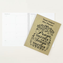 Agenda La familia reza juntos y sigue juntos diciendo la