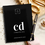 Agenda Logotipo del negocio de las iniciales del monogram<br><div class="desc">Fondo negro y texto blanco. Personalice y añada su logotipo,  iniciales de monograma,  nombre y título año 2025 (cualquier año). Tu logo en la parte delantera y en la parte trasera. Espacio para la dirección de su sitio web en la parte posterior.</div>