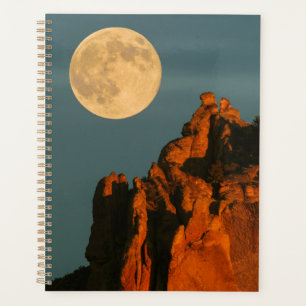 Agenda Luna Llena Acantilados de Basalto Smith Rock Sta