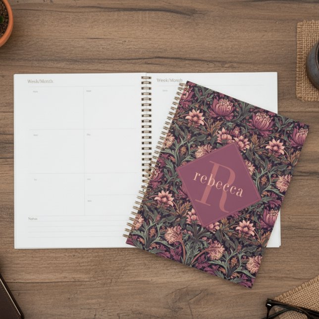 Agenda Mauve Green Floral William Morris Elegant Monogram (Subido por el creador)