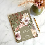 Agenda Moda moderna Floración de color de agua bohemia<br><div class="desc">Manténgase organizado con nuestro planificador botánico de boho dibujado a mano. Con elegantes diseños florales pintados a mano, vegetación tropical y formas geométricas modernas, se combina con una paleta de colores boho de moda para un estilo elegante y sofisticado. Personalizar con su nombre y año para un planificador verdaderamente único...</div>