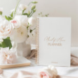 Agenda Moderna y elegante empleada doméstica del planific<br><div class="desc">Diseñado para coordinar con para la Colección Invitación a Boda "Chloe". Para cambiar detalles, haga clic en "Detalles". Para mover el texto o cambiar el tamaño, la fuente o el color, haga clic en "Editar usando la herramienta de diseño". Ver el vínculo de colección en esta página para ver todos...</div>