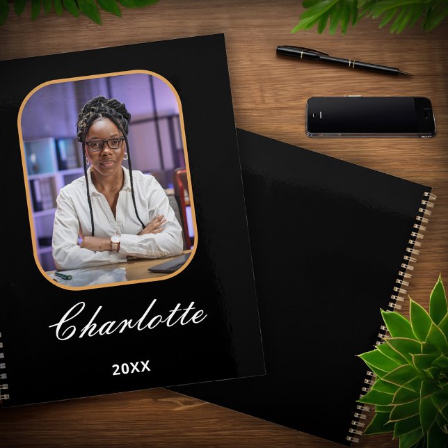 Agenda Moderna y elegante foto estilizada personalizada e (Modern Elegant Photo Stylish Black Personalize Planner is great to use everyday or give as a gift. )