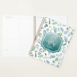 Agenda Moderno Boho Monograma Verdor Eucalyptus Foliage<br><div class="desc">Moderno Boho Monograma Greenery Eucalyptus Foliage Planner. Las hojas de acuarela en tonos verde sabio y azul polvoriento,  y el marco acuarela.</div>
