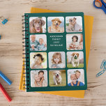 Agenda Moderno Collage de fotos personalizado 11 verde es<br><div class="desc">planificador del calendario de collage de fotos de los personalizados. Nuestro divertido planificador de fotos tiene 11 fotos para personalizar y nombrar. El diseño está delante y detrás. Personalizar con fotos familiares, fotos de niños favoritos, fotos de mascotas y todas las fotos de tus perros! DERECHOS RESERVADOS © 2020 Judy...</div>