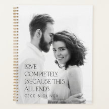 Moderno y elegante amor por la foto completamente