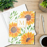 Agenda Monograma Acuarela girasol Planner<br><div class="desc">Este planificador floral está decorado con girasoles acuáticos amarillos y follaje verde. Personalizar con su monograma. Para seguir editando, utilice la Herramienta de diseño para cambiar el tipo de letra, el tamaño de la fuente o el color. Porque creamos nuestra obra de arte no encontrarás esta imagen exacta de otros...</div>