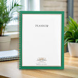 Agenda Monograma blanco verde simple<br><div class="desc">Este diseño aporta un estilo moderno y profesional a su marca de negocios. El nombre de su empresa se destaca elegantemente en un marco dorado hermoso. Personalizable fácil para incluir los detalles de su negocio.</div>