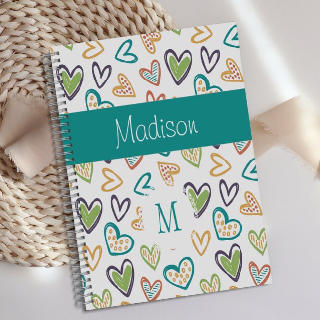 Agenda Monograma de moda multicolor de corazones dibujado (Subido por el creador)