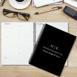 Agenda Monograma minimalista o Agregar logotipo Negra<br><div class="desc">Moderno Planificador Minimalista. Blanco y negro o elige tus colores personalizados. Perfecto para pequeñas empresas, marcas de empresas, oficinas de casa autónomas, organización de vendedores en línea y más. Fácil de personalizar con sus iniciales de monograma, nombre comercial e información, título de trabajo, lema o incluso añadir su logotipo o...</div>