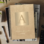 Agenda Monograma moderno 2025 elegante profesional de oro<br><div class="desc">Moderno y lujoso hotel monocasco de negocios o planificador escolar con una falsa plaza metálica de oro sobre un elegante estilo de piel de imitación beige (impresa).               Adecuado para pequeñas empresas,  oficinas en el hogar,  profesionales empresariales o independientes,  marcas personales o estilistas,  para administradores,  profesores,  estudiantes,  abogados.</div>