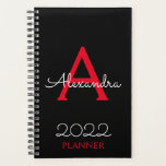 Agenda Monograma negro rojo 2022 Elegante<br><div class="desc">2022 Monograma Rojo y Negro y Planificador de bloc de notas en espiral inicial. Esto hace que el dulce perfecto cumpleaños 16,  boda,  ducha de novia,  aniversario,  ducha de bebé o fiesta de soltera sea regalo para alguien que ama el lujo glam y los estilos de moda.</div>