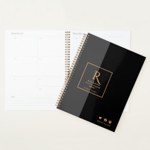 Agenda Monograma negro y oro de moda