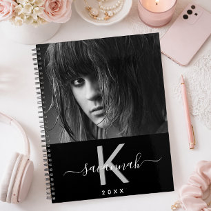 Agenda Monograma personalizado en negro y blanco 2027