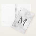 Agenda Monograma y nombre personalizados de mármol blanco<br><div class="desc">Diseño de Monograma y Nombre Personalizado con monograma y nombre personalizados en estilo de fuente serif clásico.</div>