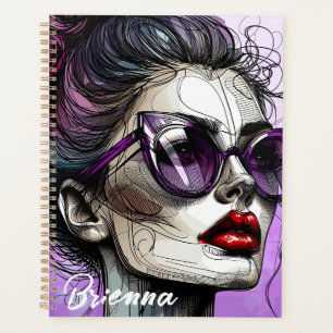 Agenda Mujer atractiva con gafas de sol moradas y lápiz l