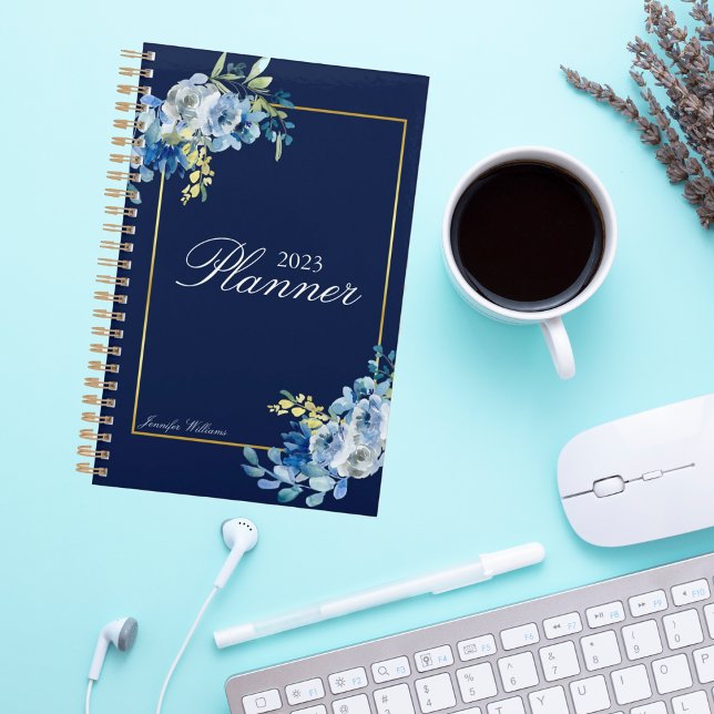 Agenda Navy Blue Gold Floral Elegante Personalizado 2023 (Subido por el creador)