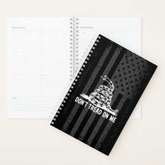 Agenda Negros y blancos no me tocan la bandera estadounid