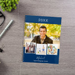Agenda Nombramientos de collage de fotos azul de la marin<br><div class="desc">Crea tu propio collage de fotos único. Usa cuatro,  cuatro de tu foto favorita. Personalizar y un año,  nombre y texto. Un fondo azul marino,  texto blanco.</div>