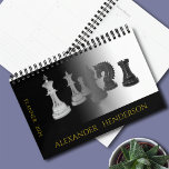Agenda Nombre de oro del ajedrez de color blanco y negro<br><div class="desc">Retroceda en el tiempo con nuestro Vintage Black and White Watercolor Chess Gold Name Planner. Este exquisito y planificador de personalizables muestra un cautivador diseño de ajedrez de color blanco y negro con un toque de oro para su nombre. Manténgase organizado e inspirado con este único y artístico planificador que...</div>