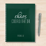 Agenda Nombre personalizado verde del coordinador del cao<br><div class="desc">El coordinador del caos,  Green Personalized Name (Nombre personalizado verde),  muestra el texto "coordinador del caos" en una divertida tipografía de escritura blanca. Perfecto para esa madre ocupada,  profesora,  entrenadora de equipo deportivo o jefe de trabajo. Diseñado por Evco Studio www.zazzle.com/store/evcostudio</div>