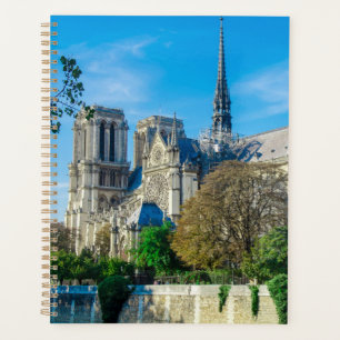 Agenda Notre Dame de París en Francia