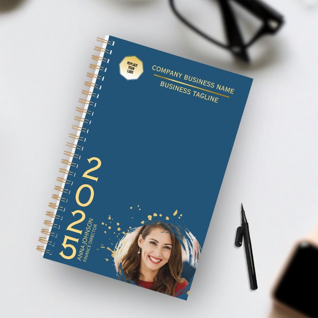 Agenda Oro y azul, ejecutivo de gestión de empresas peque (Subido por el creador)