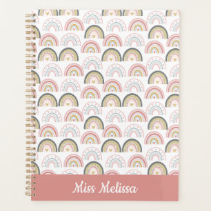 Agenda Pastel Arcoiris con patrón cardíaco Impresionante 